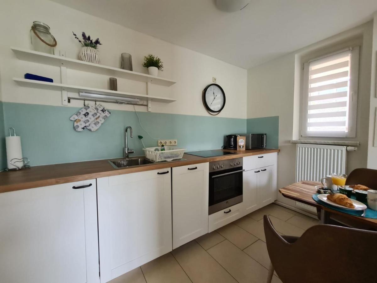 Neu Eingerichtetes Apartment #1 Mit Wlan !Sauna & Hot Tub Zubuchbar! Senftenberg Exteriör bild